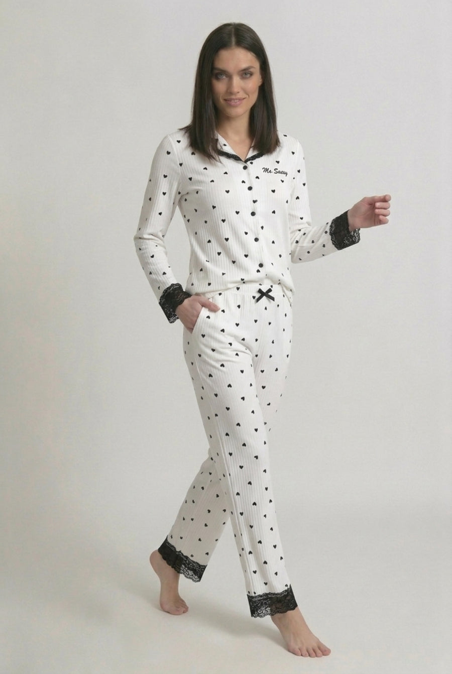 Ensemble Pyjama Fleuri Femme Col V Manches Courtes & Pantalon - Prairie Enchantée